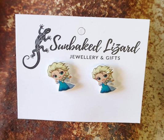 Small Elsa Studs