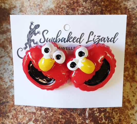 Large Elmo Studs