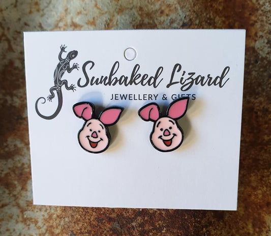 Medium Piglet Studs